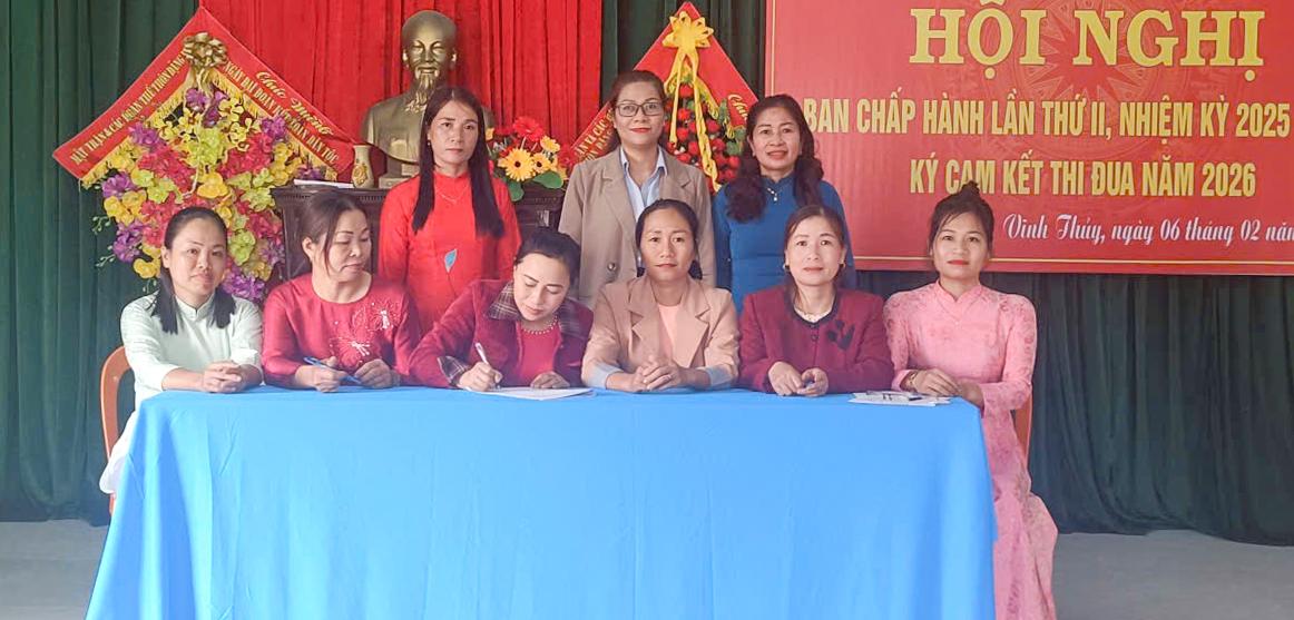 Hội LHPN xã Vĩnh Thủy triển khai nhiệm vụ, ký kết thi đua năm 2026