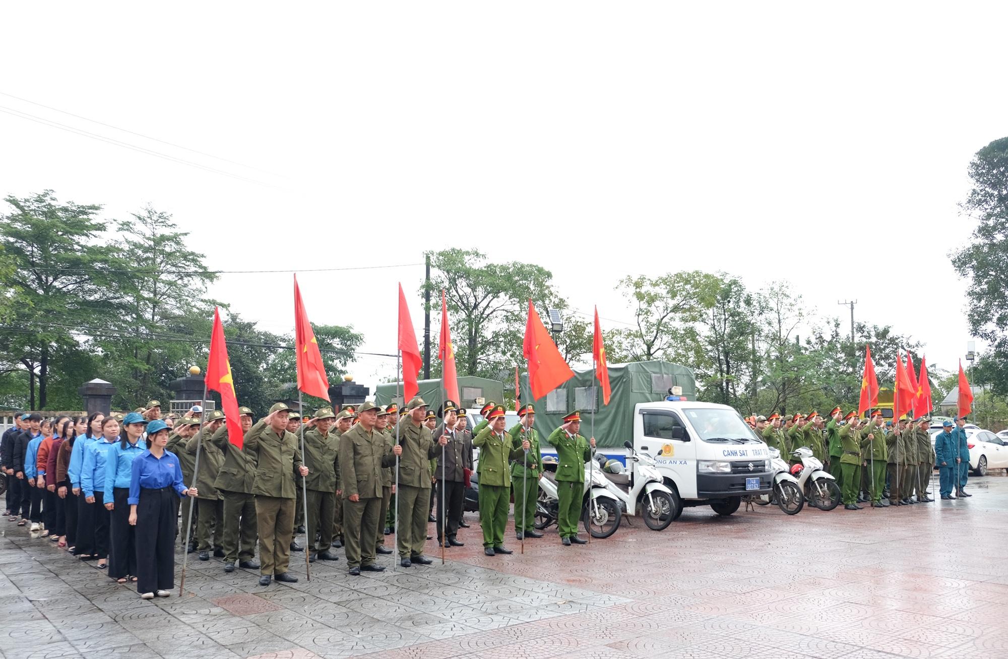 Vĩnh Thủy tập trung 4 nhóm đối tượng trong chiến dịch lái xe an toàn
