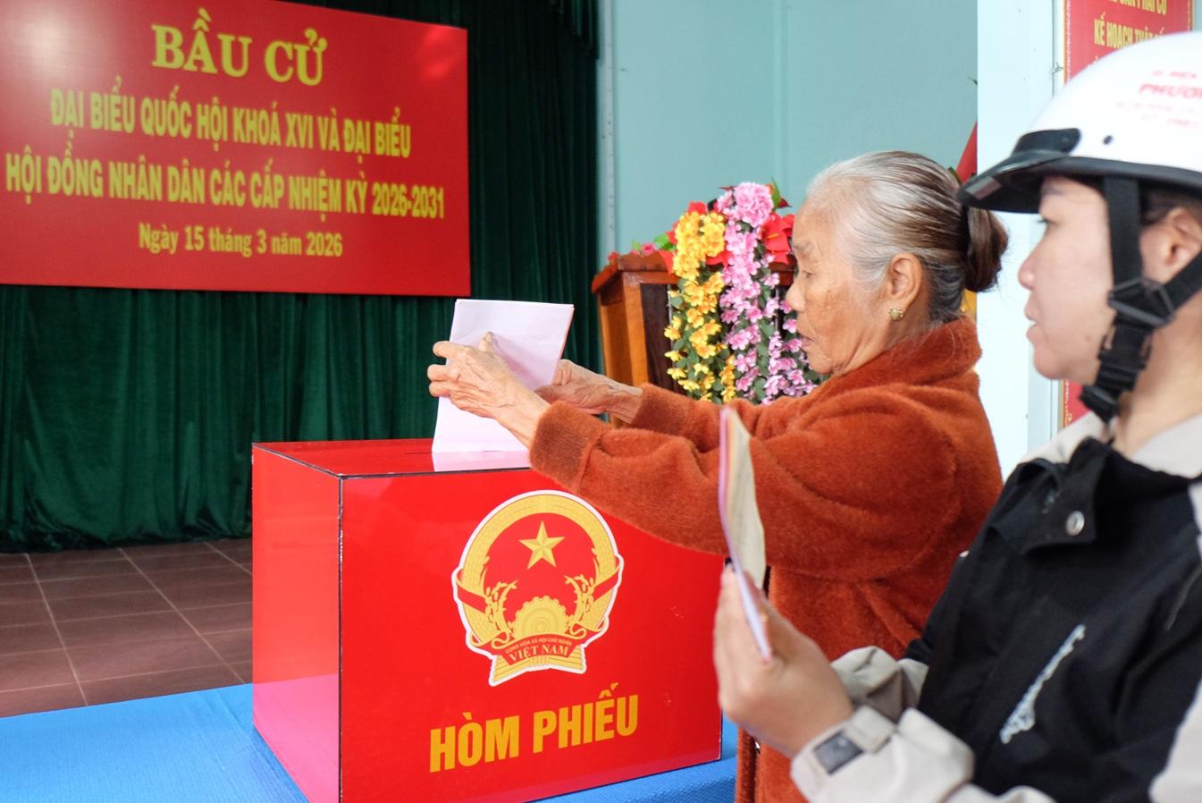 Xác nhận tư cách 20 đại biểu HĐND xã Vĩnh Thủy khóa II, nhiệm kỳ 2026 - 2031