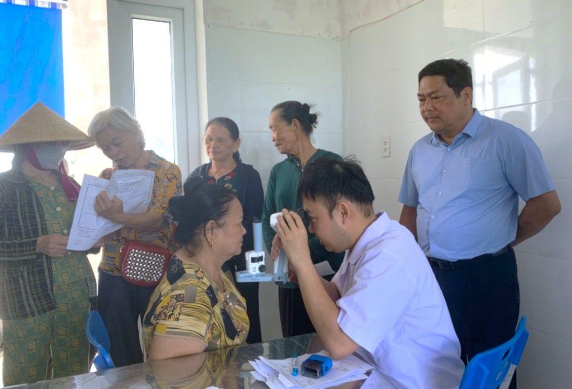 Kết quả khám sức khỏe định kỳ tại Vĩnh Thủy còn thấp so với mặt bằng chung toàn tỉnh